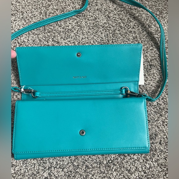 Matt & Nat Purse - Picture 2 of 9